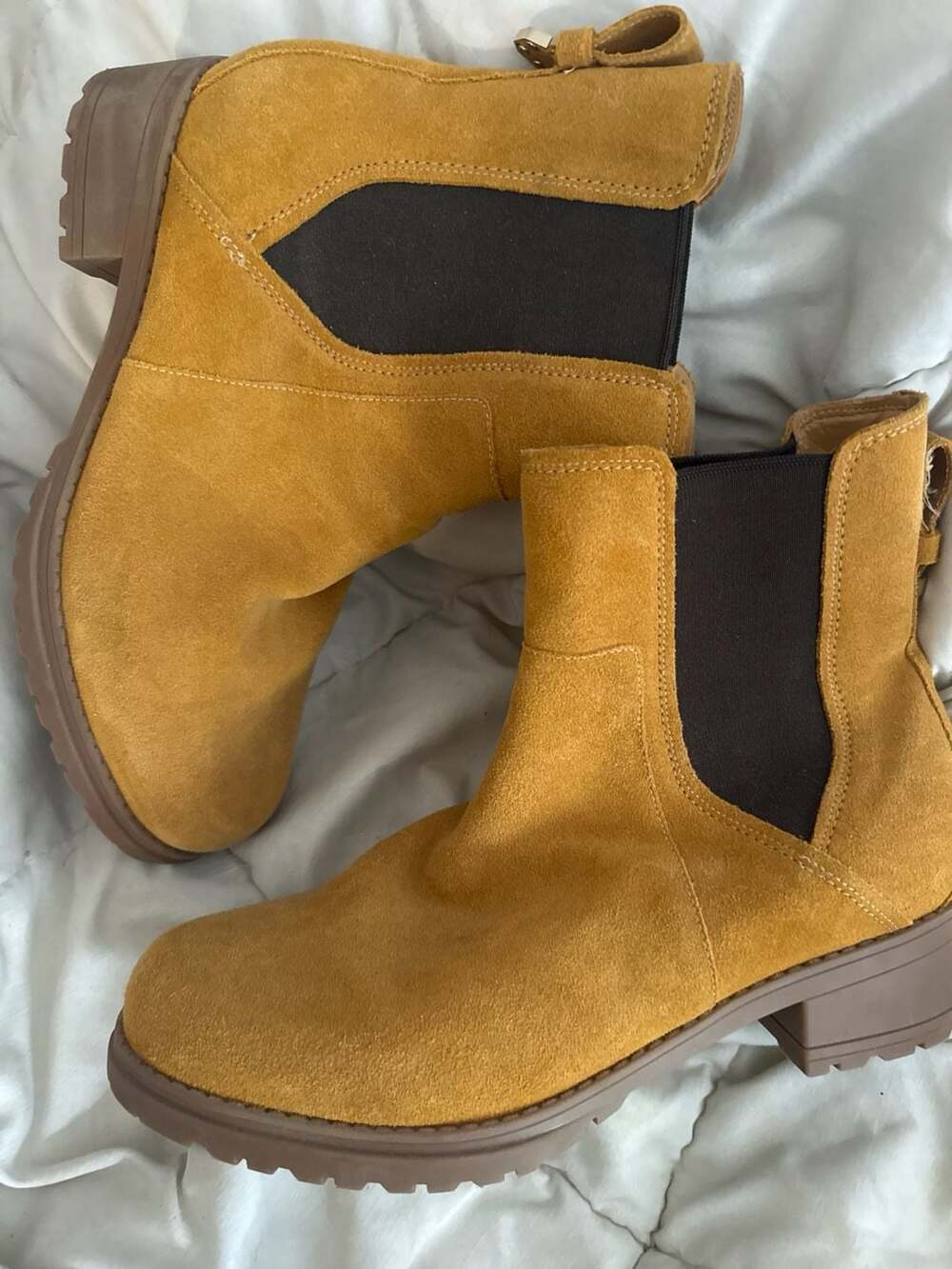 Cole Haan Camea Chelsea Boots Yellow Suede